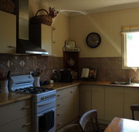 Cream Cottage - Accommodation QLD