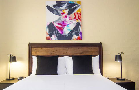 Crescent Motel Taree - Accommodation QLD 2