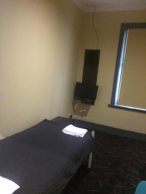 Cross Keys Hotel - Accommodation QLD 3