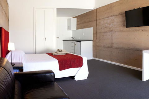 Crossroads Ecomotel - Accommodation QLD 1