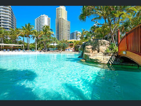 Crown Towers - Accommodation QLD 1
