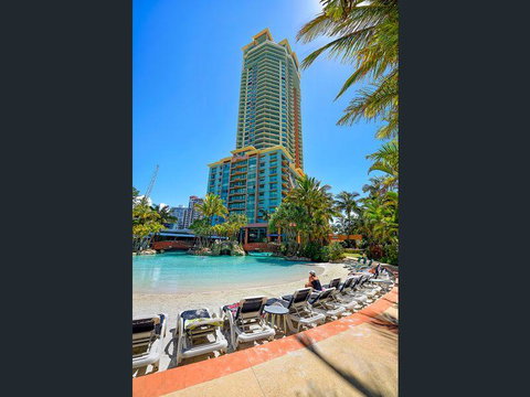 Crown Towers - Accommodation QLD 0
