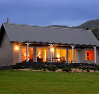 Crystal Creek Meadows - Accommodation QLD