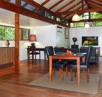 Crystal Creek Rainforest Retreat - Accommodation QLD