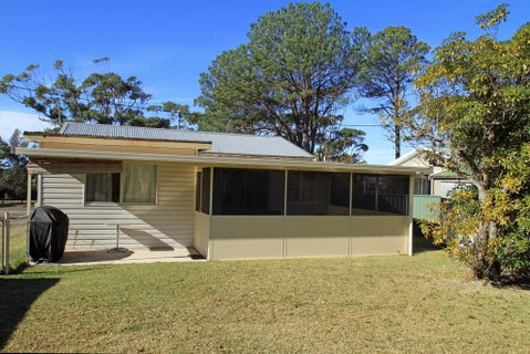 Cudmirrah Reef Cottage - Accommodation QLD 2