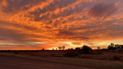 Cue Motel - Accommodation QLD 0