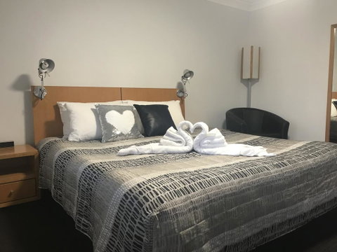 Culburra Beach Motel - Accommodation QLD 2