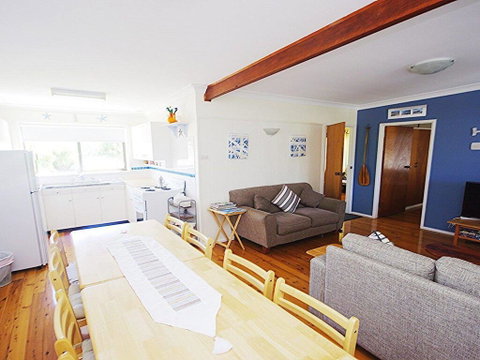 Culburra Sea Stay - Beach And Shop An Easy Walk - Accommodation QLD 1