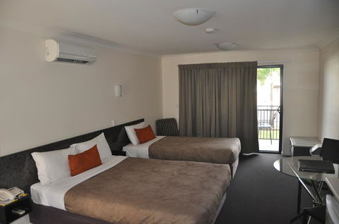 Dalby Fairway Motor Inn - Accommodation QLD 2