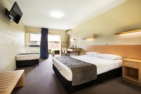 Dalrymple Hotel - Accommodation QLD 2