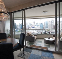 Darling Harbour Getaway - Accommodation QLD