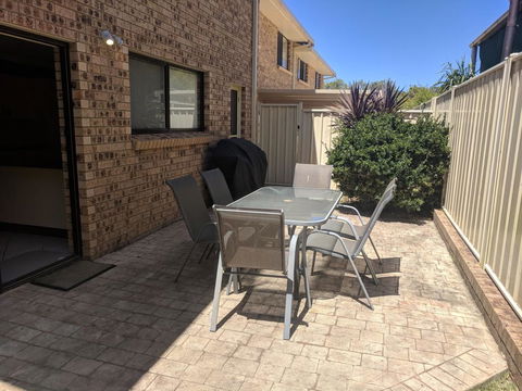 DAVIES STREET 3/14 MOLLYMOOK - Accommodation QLD 0