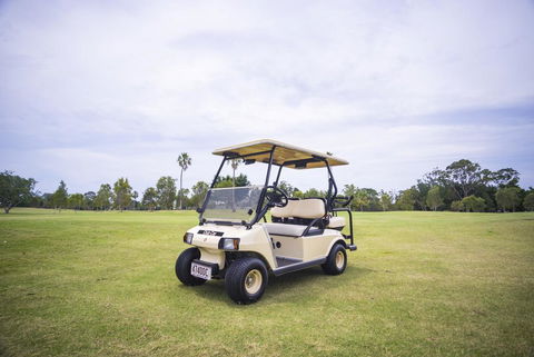 Daybreak On The Greens - Accommodation QLD 0