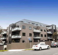 Deakin 2Bed 2Bath and Free parking - Accommodation QLD