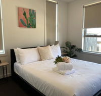 Delicate and Peaceful Bundoora Townhouse 11-R2 - Accommodation QLD