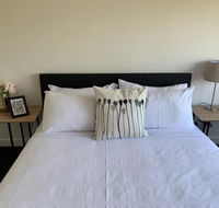Delicate and Peaceful Bundoora Townhouse 11-R3 - Accommodation QLD