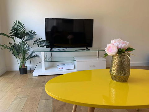 Delicate And Peaceful Bundoora Townhouse 11-R4 - Accommodation QLD 2