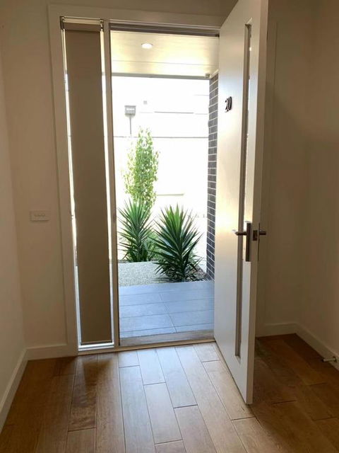 Delicate And Peaceful Bundoora Townhouse 11-R4 - Accommodation QLD 3