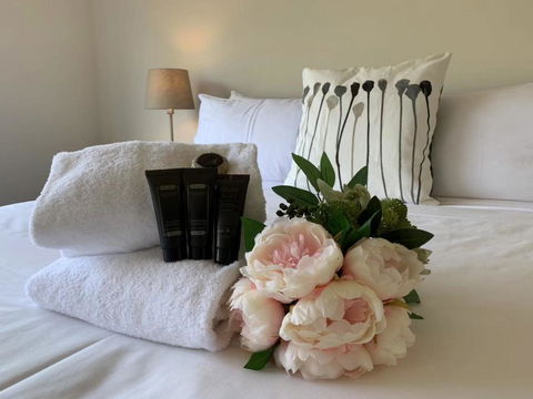 Delicate And Peaceful Bundoora Townhouse 13-R3 - Accommodation QLD 0