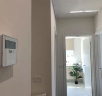 Delicate and Peaceful Bundoora Townhouse 20-R1 - Accommodation QLD
