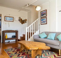 Delightful 3 Bedroom Apartment near Chapel Street in St Kilda - Accommodation QLD
