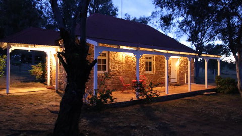 Dempster Cottage - Accommodation QLD 0