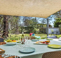 Derwent by the Sea - two minute walk to the water - Accommodation QLD