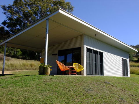 Deshons Retreat - Accommodation QLD 2