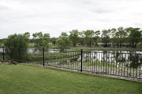 Direct Hotels - Villas On Rivergum - Accommodation QLD 2