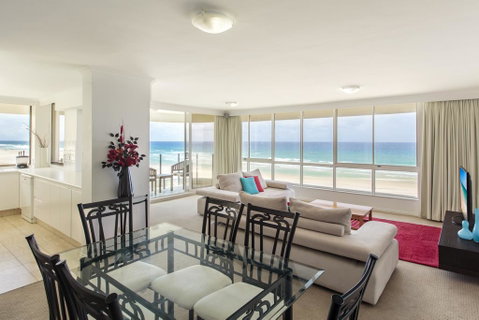 Dorchester On The Beach - Accommodation QLD 1