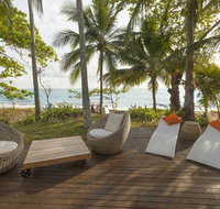 Drift Beach House Getaway - Accommodation QLD