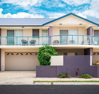 Driftwood - Modern Townhouse - Accommodation QLD