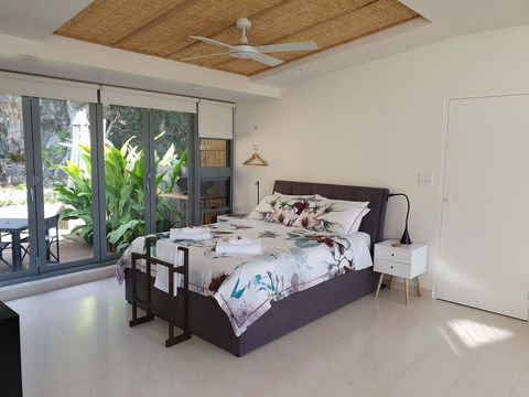 Driftwood Villa - Accommodation QLD 3