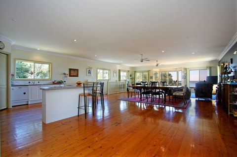 Dromana Dreaming - Accommodation QLD 1