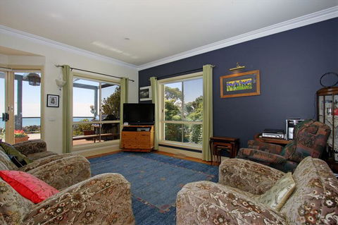 Dromana Dreaming - Accommodation QLD 2