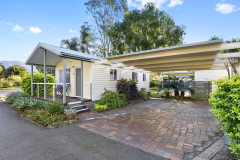 Dunbogan Caravan Park - Accommodation QLD 0