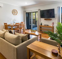 EAGLE VIEW UNIT 5 STAR - Accommodation QLD