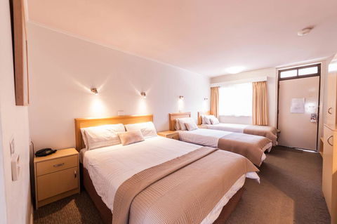 Eastern Sands City Centre - Accommodation QLD 2
