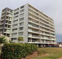 Ebbtide 13 - On The Beach - Accommodation QLD