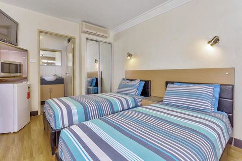 Econo Lodge Karratha - Accommodation QLD 2