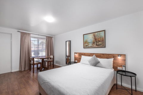 Econo Lodge Lilydale - Accommodation QLD 0