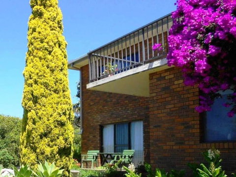 Eden Bed & Breakfast - Accommodation QLD 1