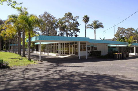 Eden Nimo Motel - Accommodation QLD 0