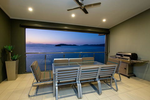 Edge Apartments - Accommodation QLD 1
