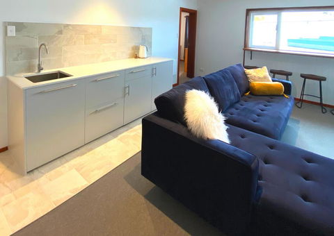 Eiger Chalet - Accommodation QLD 2