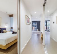 Elegant 1 bed 1 bath  Free Parking - Accommodation QLD