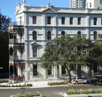 Elephant Backpacker - Accommodation QLD