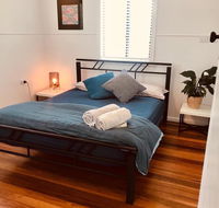 Ella May Holiday Flats - Accommodation QLD