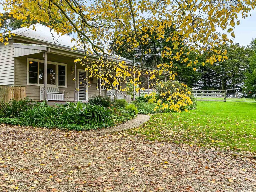 Kernot ACT Accommodation QLD