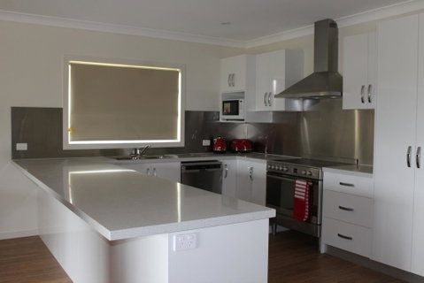 Elm Cottage - Accommodation QLD 0